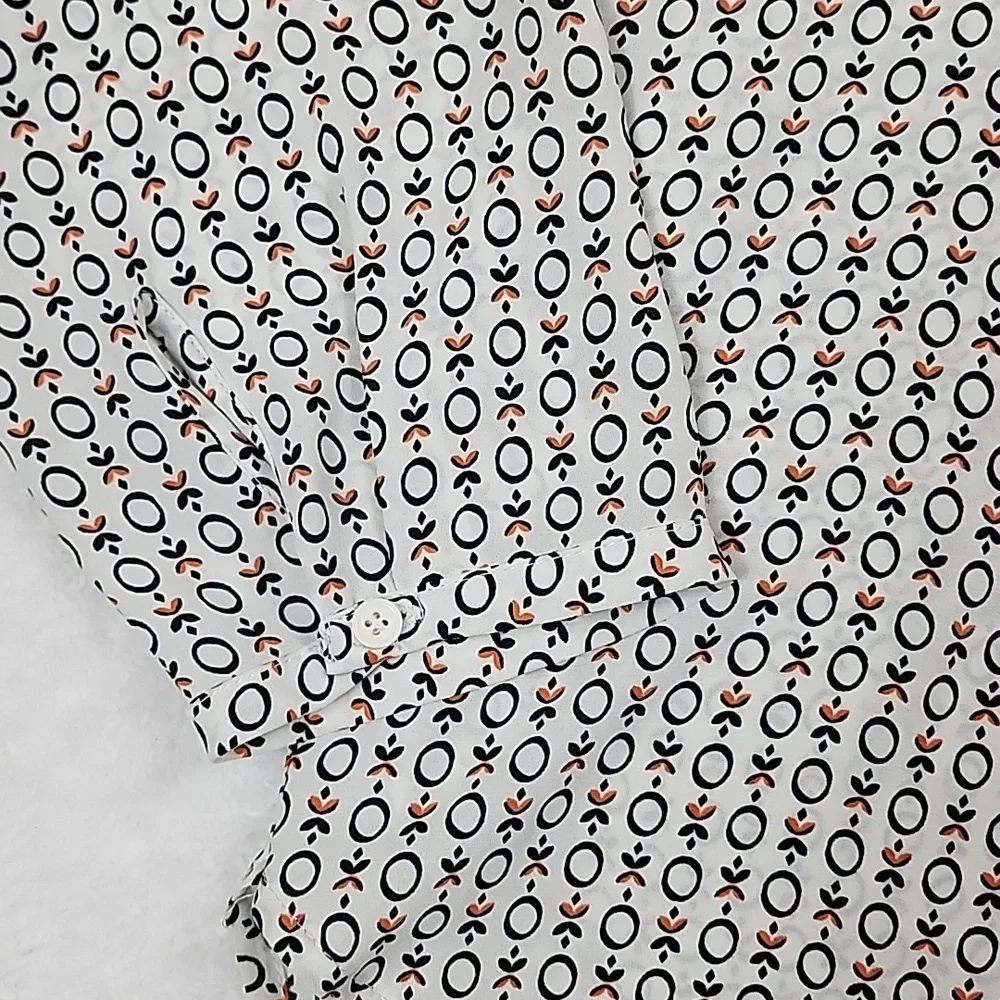 Pleione Long Sleeve All Over Pattern V-Neck Blouse - Picture 7 of 11